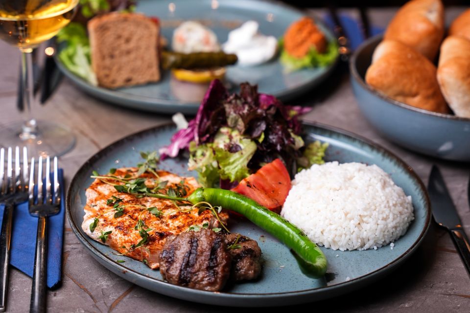 Bosphorus Dinner Cruise (Soft Drinks & Local Alcohols + Dinner + Hotel Transfers + Turkish Show ) - VIP TABLE