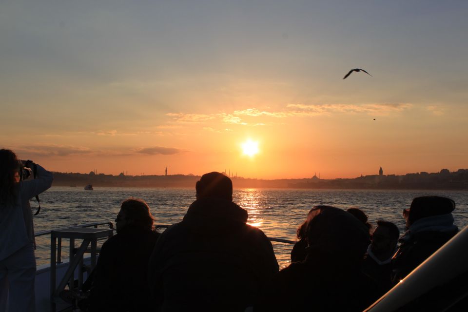 BEST Sunset Sail- Luxury Yacht Cruise - Self Coming - WITH PROFESSIONAL GUIDE 