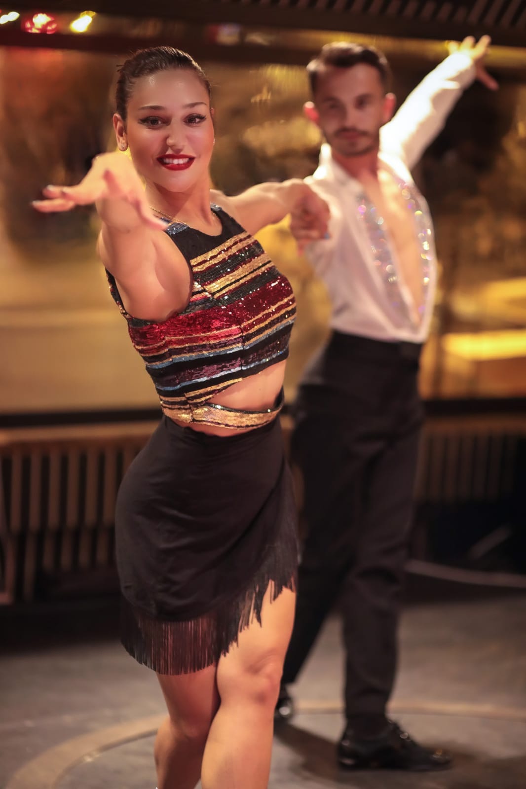 CRAZY SALE - PRIVATE TABLE BOSPHORUS DINNER CRUISE (NON ALCOHOL) - INCLUDING PICK UP & DROP OFF